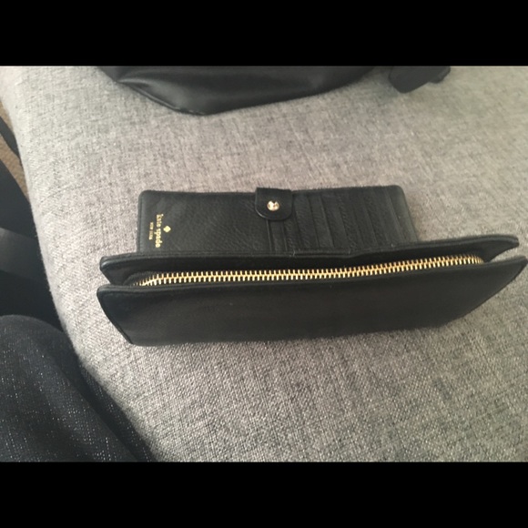 Kate spade Cameron st wallet - Picture 3 of 3